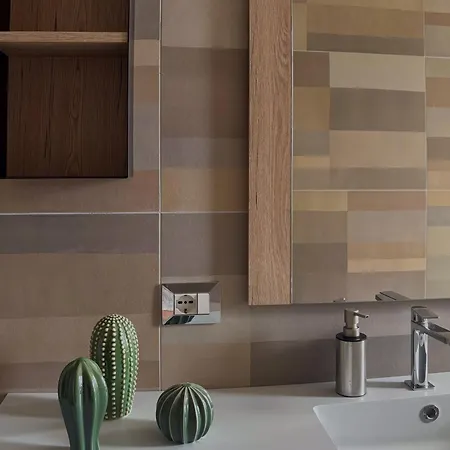 Old Lady - * 레조디칼라브리아